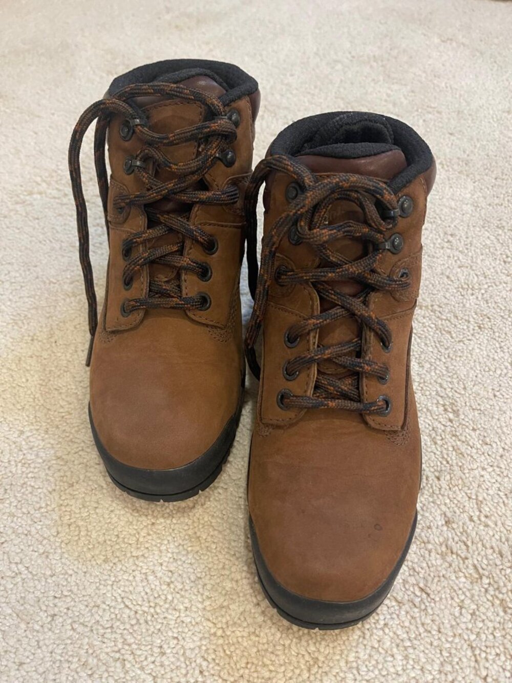 NEW Women Rockport Hiking Shoes Size 6